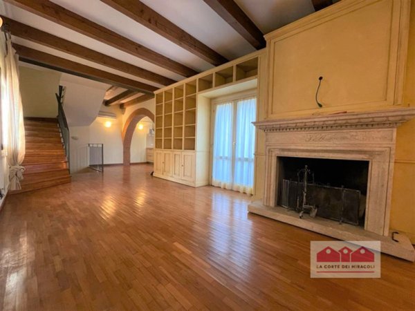 casa indipendente in vendita a Vicenza in zona Monte Berico