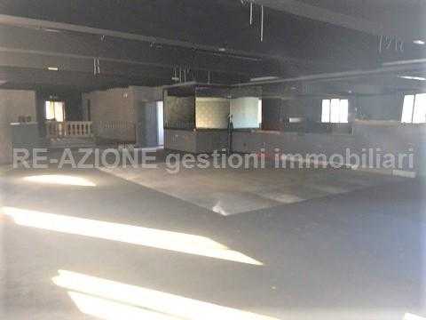 locale commerciale in vendita a Vicenza