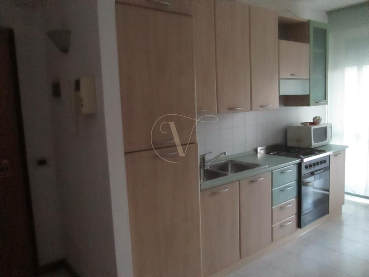 appartamento in vendita a Vicenza in zona Cattane