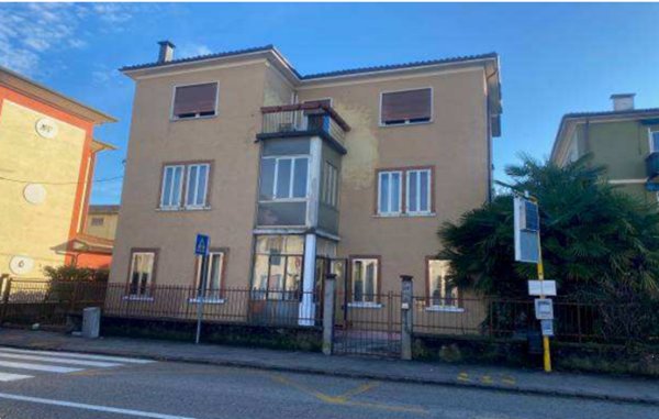 casa indipendente in vendita a Vicenza