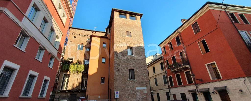 appartamento in vendita a Vicenza in zona Centro Storico