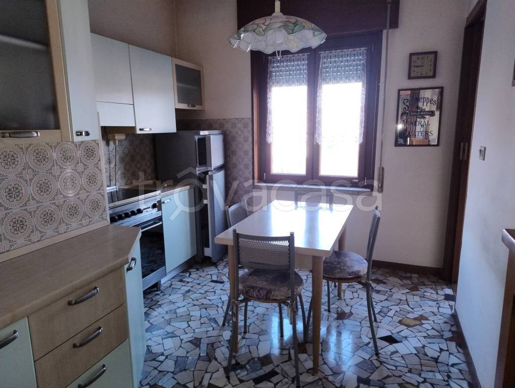 appartamento in vendita a Vicenza in zona Villaggio del Sole