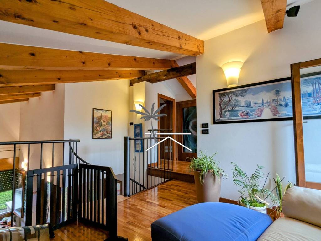 casa indipendente in vendita a Vicenza in zona Saviabona