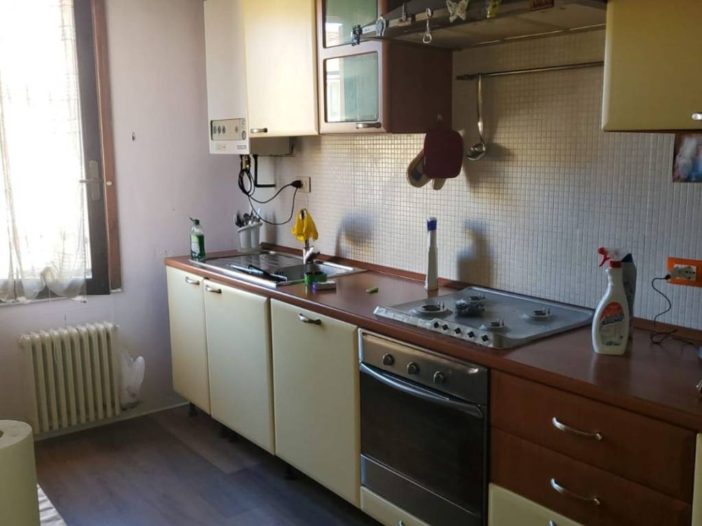 appartamento in vendita a Vicenza in zona San Lazzaro/Pomari