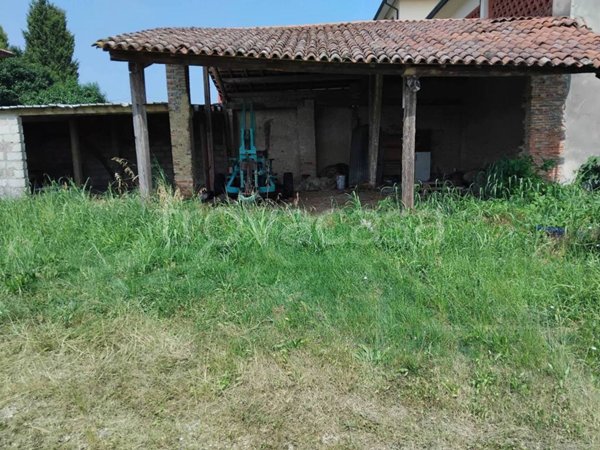 casa indipendente in vendita a Vicenza in zona Saviabona