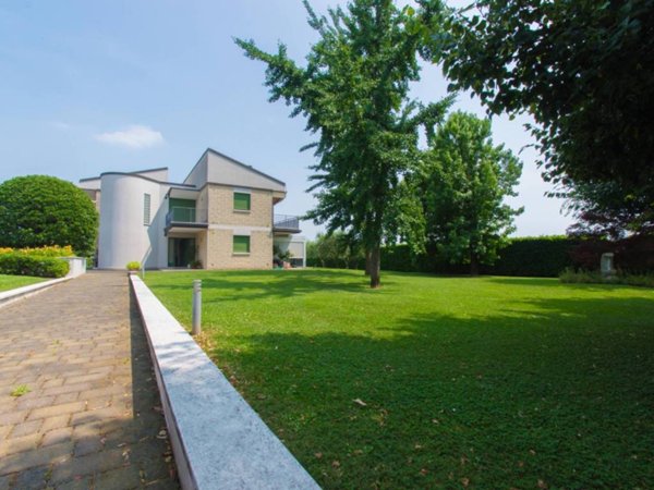 casa indipendente in vendita a Vicenza in zona Anconetta