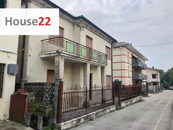 casa indipendente in vendita a Vicenza in zona Pio X