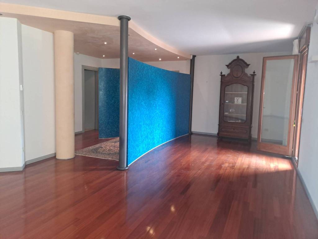 appartamento in vendita a Vicenza in zona Maddalene
