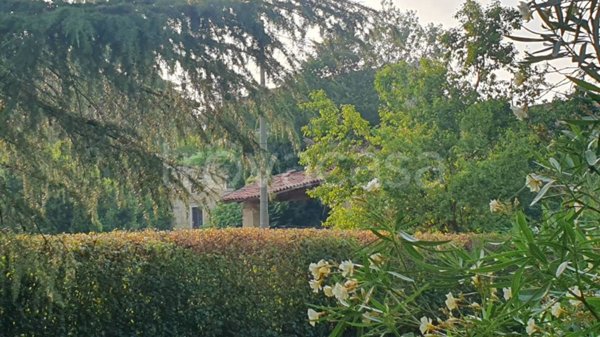 casa indipendente in vendita a Vicenza in zona Monte Berico