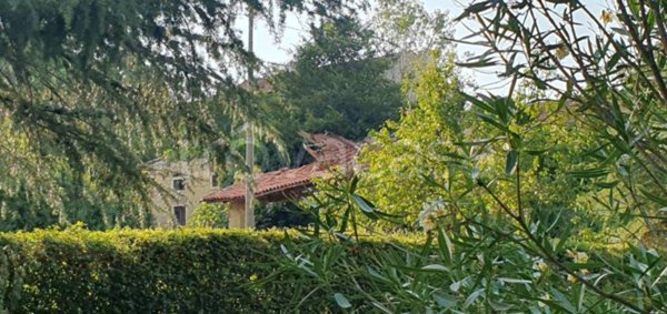 casa indipendente in vendita a Vicenza in zona Monte Berico