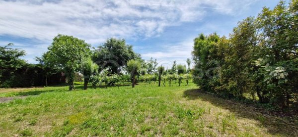 terreno agricolo in vendita a Vicenza in zona Anconetta
