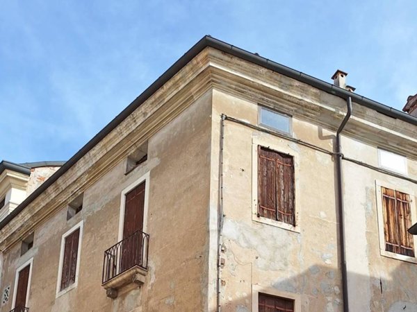 appartamento in vendita a Vicenza in zona Centro Storico