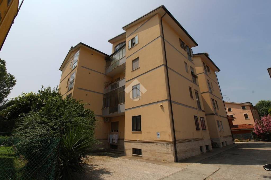 appartamento in vendita a Vicenza in zona Borgo Berga