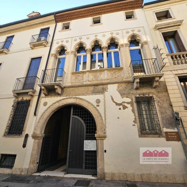 appartamento in vendita a Vicenza in zona Borgo Berga