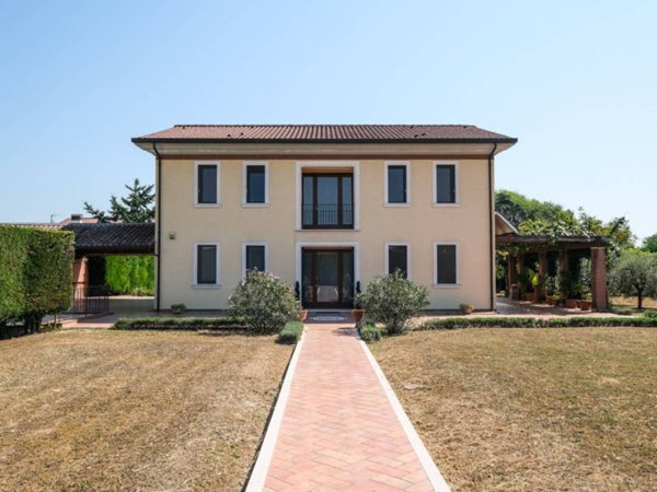 casa indipendente in vendita a Vicenza in zona San Bortolo/San Paolo