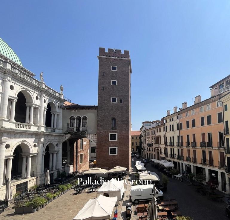 appartamento in vendita a Vicenza in zona Borgo Berga
