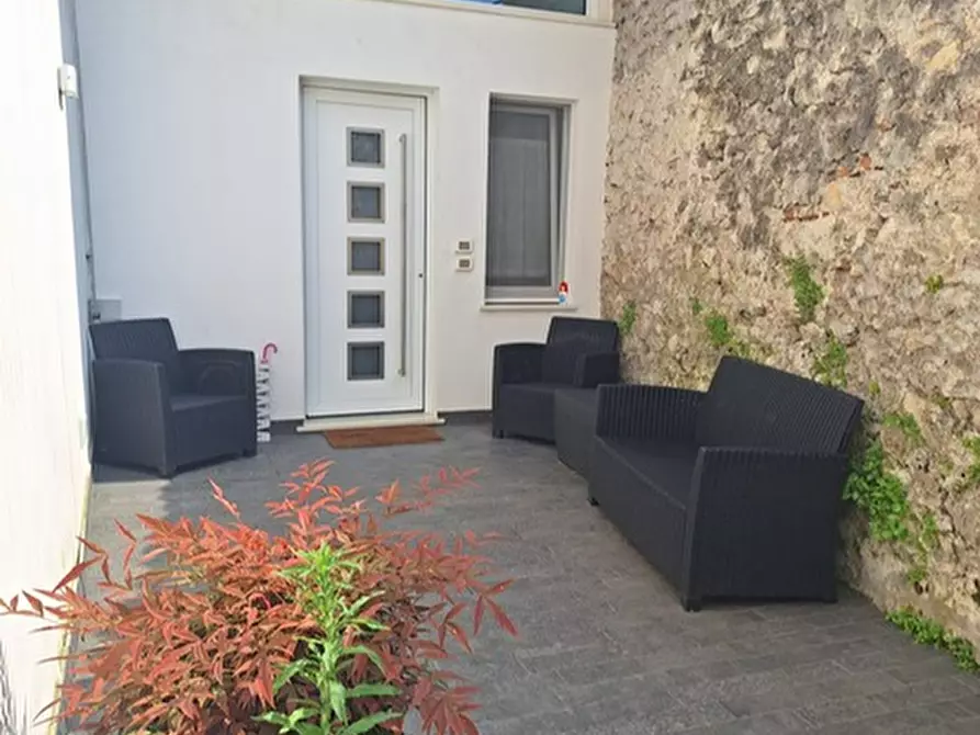 casa indipendente in vendita a Vicenza in zona Longara