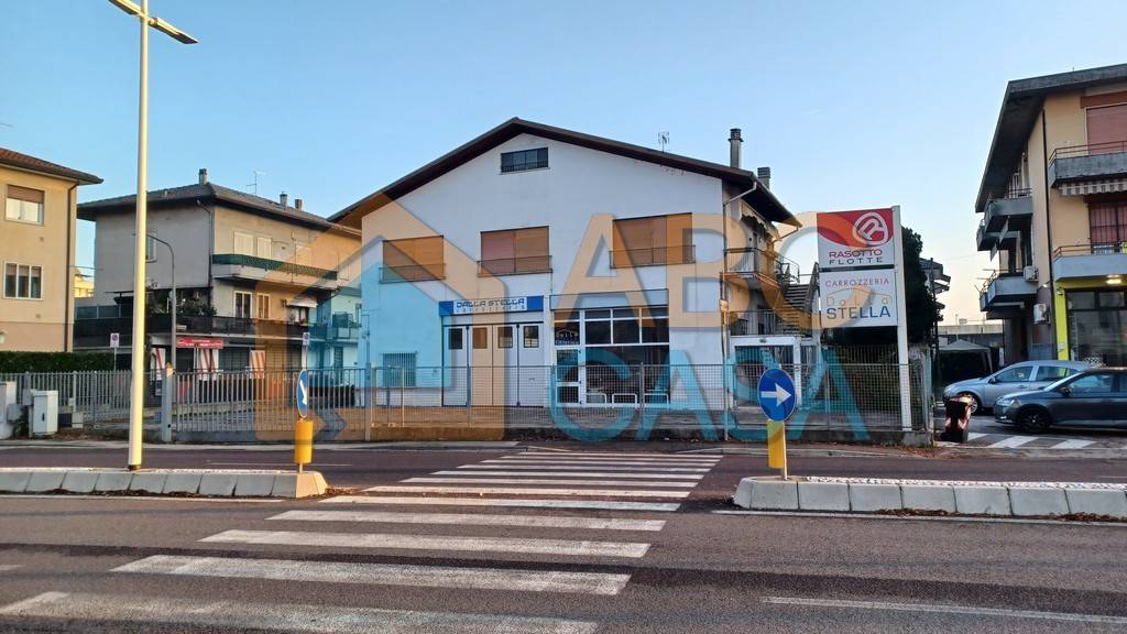 appartamento in vendita a Vicenza in zona San Lazzaro/Pomari