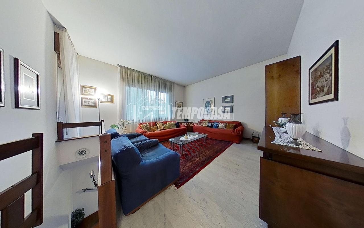 appartamento in vendita a Vicenza in zona San Bortolo/San Paolo