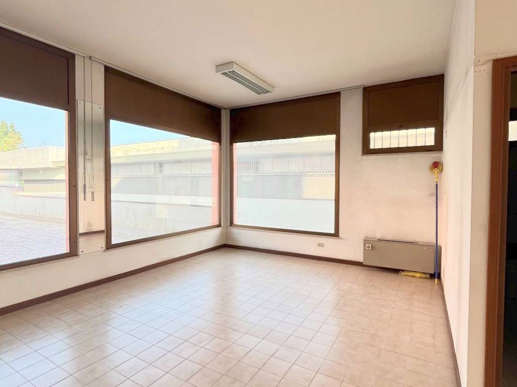 negozio in vendita a Vicenza in zona Centro Storico