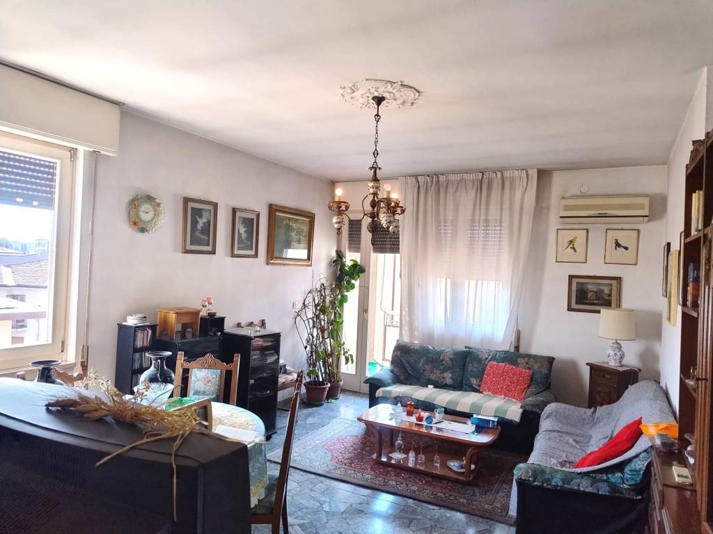 appartamento in vendita a Vicenza in zona Cattane