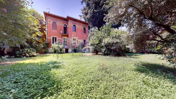 casa indipendente in vendita a Vicenza in zona Centro Storico