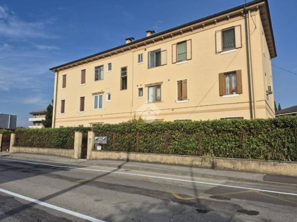 appartamento in vendita a Vicenza in zona San Bortolo/San Paolo