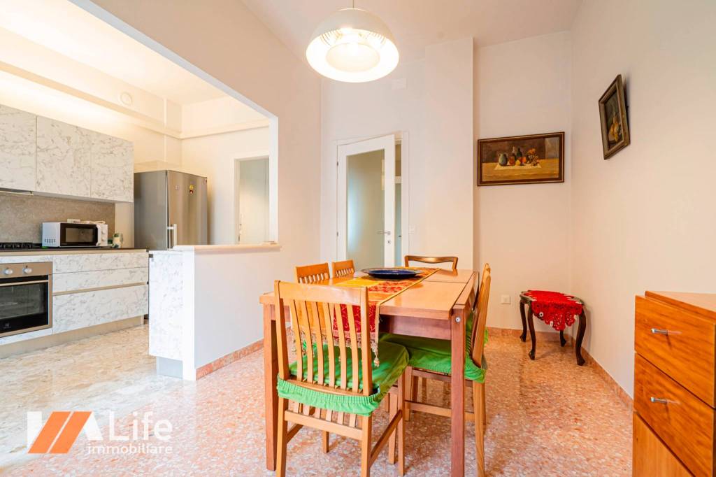 appartamento in vendita a Vicenza in zona Centro Storico