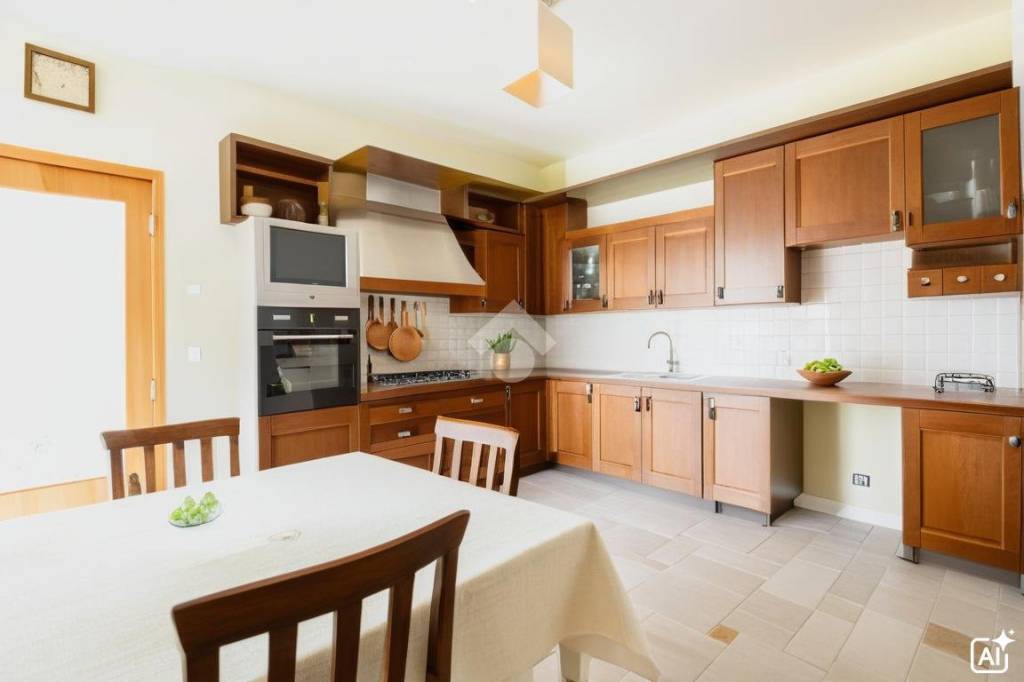 appartamento in vendita a Vicenza in zona Villaggio del Sole