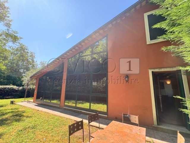 casa indipendente in vendita a Vicenza in zona Monte Berico
