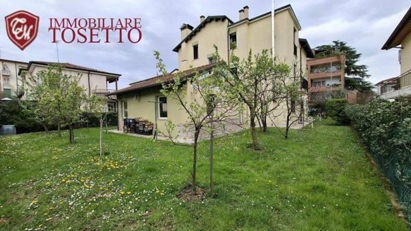 casa indipendente in vendita a Vicenza in zona San Bortolo/San Paolo