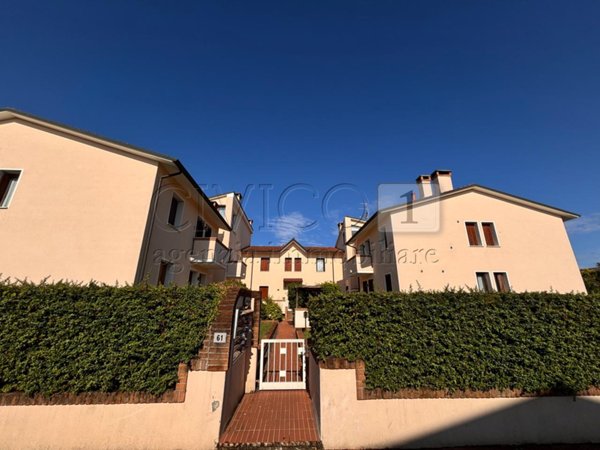 appartamento in vendita a Vicenza in zona Bertesinella
