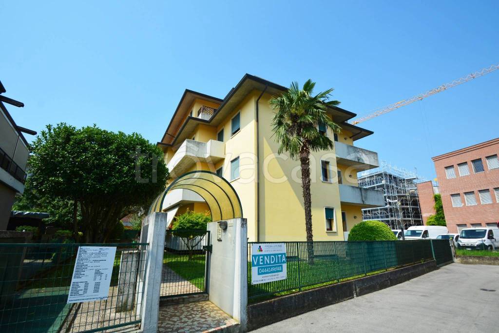 appartamento in vendita a Vicenza