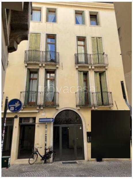 appartamento in vendita a Vicenza in zona Centro Storico