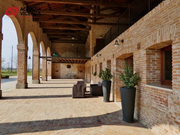 casa indipendente in vendita a Vicenza in zona Anconetta