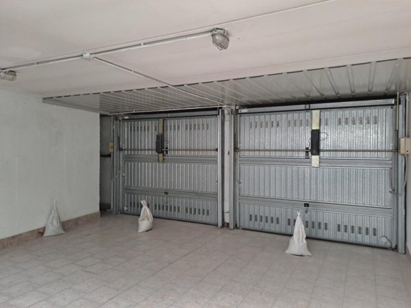 negozio in vendita a Vicenza in zona Borgo Berga
