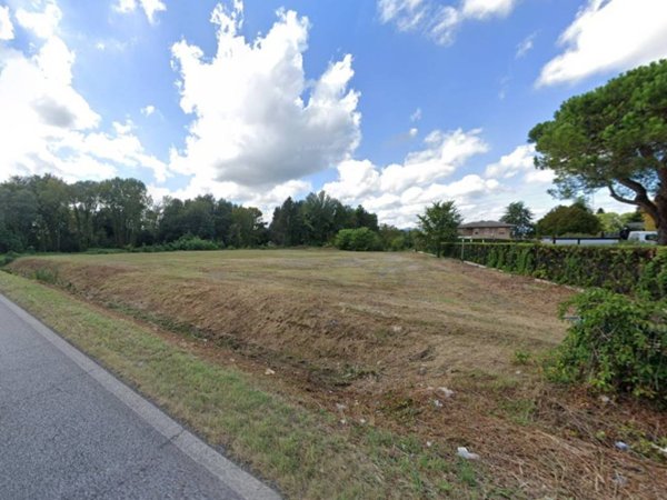 terreno agricolo in vendita a Vicenza in zona Villaggio del Sole