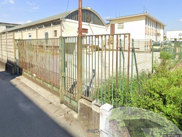 negozio in vendita a Vicenza in zona San Lazzaro/Pomari