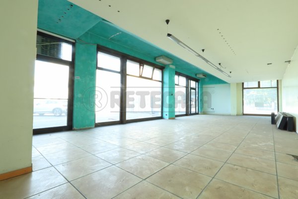 locale commerciale in vendita a Vicenza in zona Centro Storico