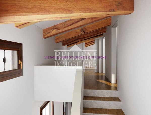 casa indipendente in vendita a Vicenza in zona Centro Storico