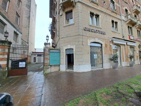 negozio in vendita a Vicenza in zona Centro Storico