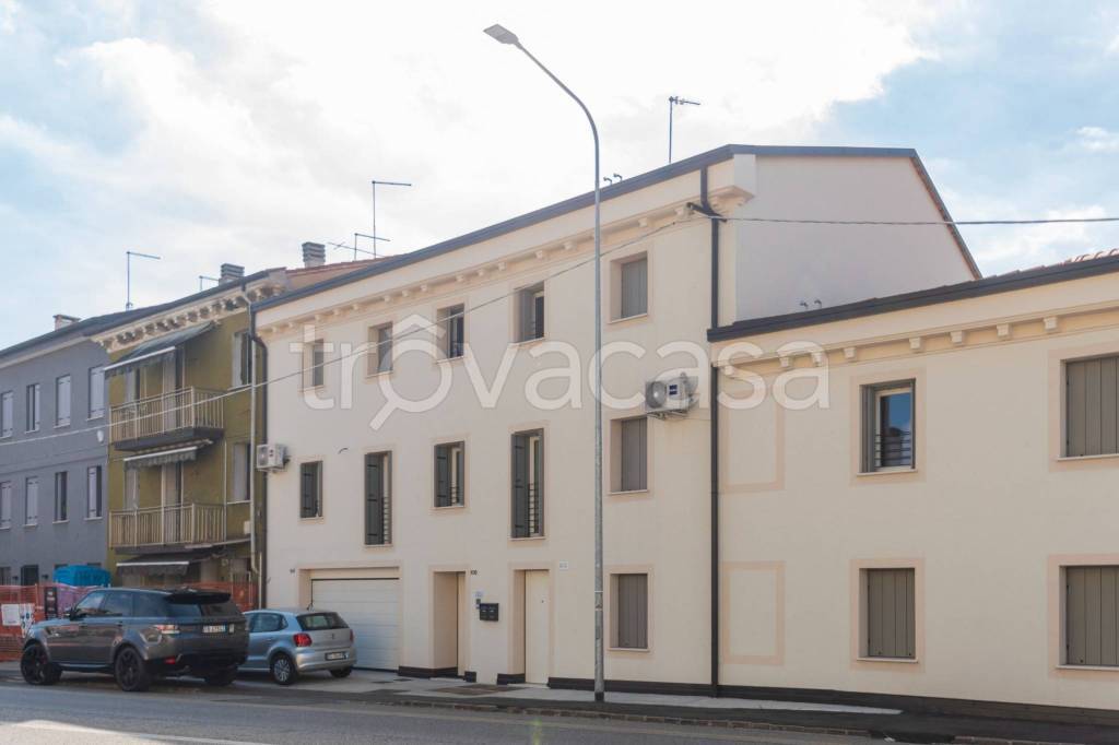 appartamento in vendita a Vicenza in zona Anconetta