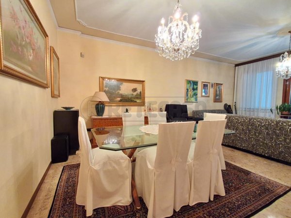 appartamento in vendita a Vicenza in zona Borgo Berga