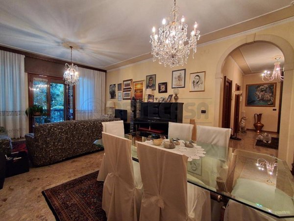 appartamento in vendita a Vicenza in zona Centro Storico