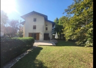 casa indipendente in vendita a Vicenza in zona Monte Berico