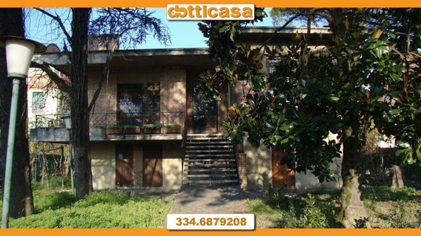 casa indipendente in vendita a Vicenza
