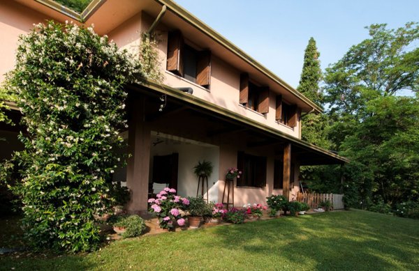 casa indipendente in vendita a Vicenza in zona Campedello