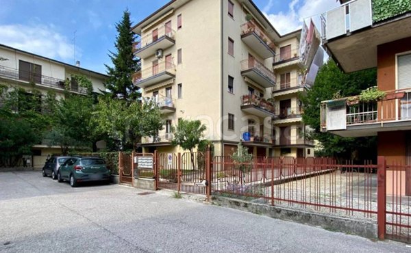 appartamento in vendita a Vicenza in zona Villaggio del Sole