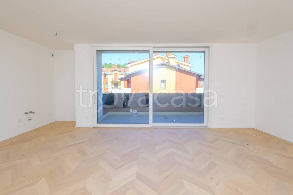 appartamento in vendita a Vicenza in zona San Bortolo/San Paolo