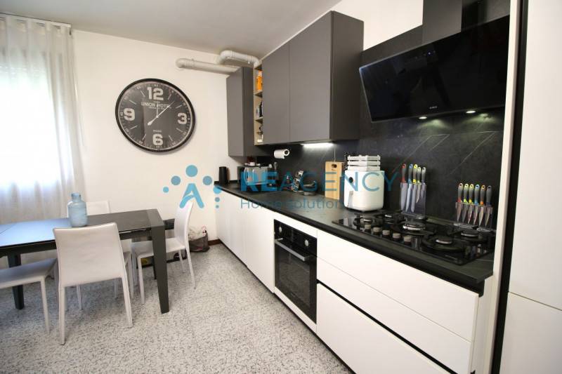 appartamento in vendita a Vicenza in zona Centro Storico